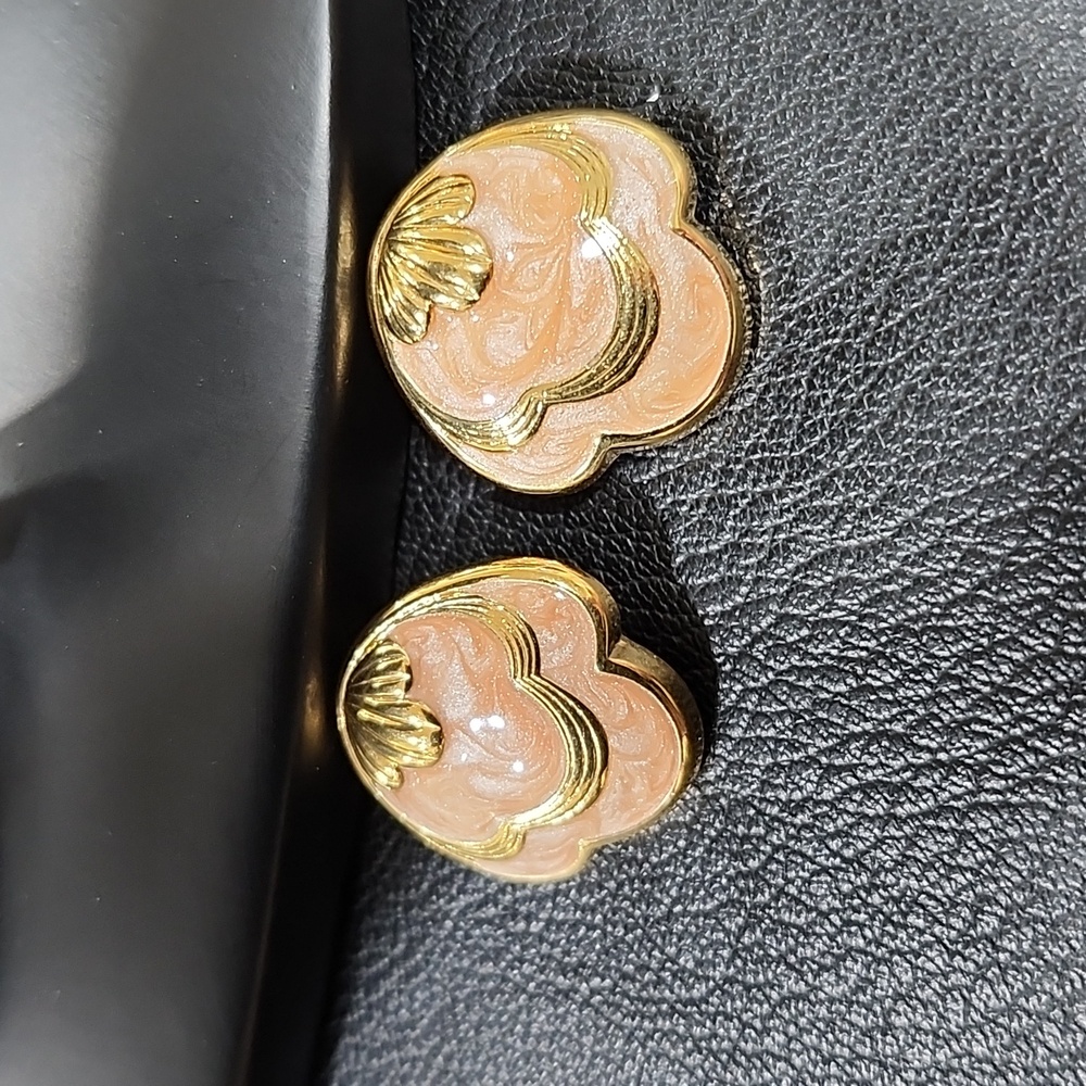 VINTAGE AVON GOLD and PINK PEARLIZED EARRINGS